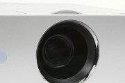 松下PX770投影仪（超高清投影，画面震撼；便携易用，适用多场景）