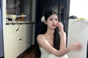 拉勾一拍（革新招聘方式、打通人才市场，搭建求职者与企业的桥梁）